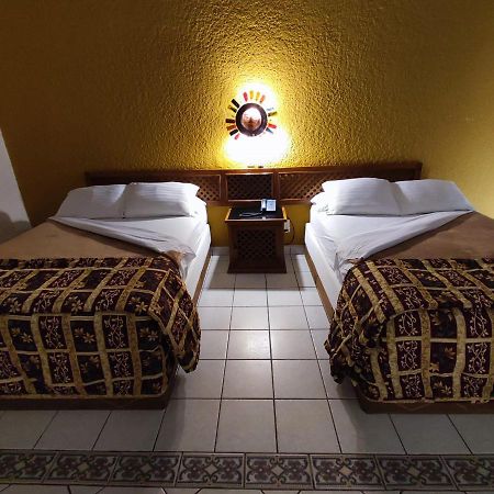 Hotel Mision Santa Maria San Quintin Eksteriør bilde