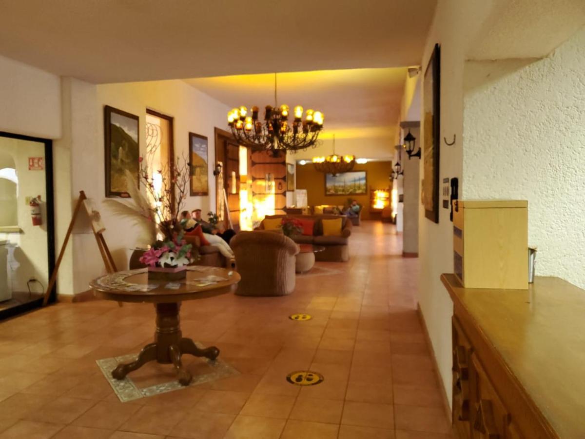Hotel Mision Santa Maria San Quintin Eksteriør bilde